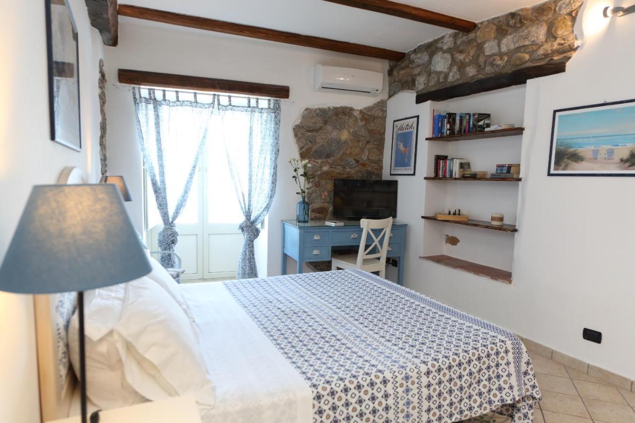 Coastal Seaview Suite & Central Balcony Street View Studio Cefalù Buitenkant foto