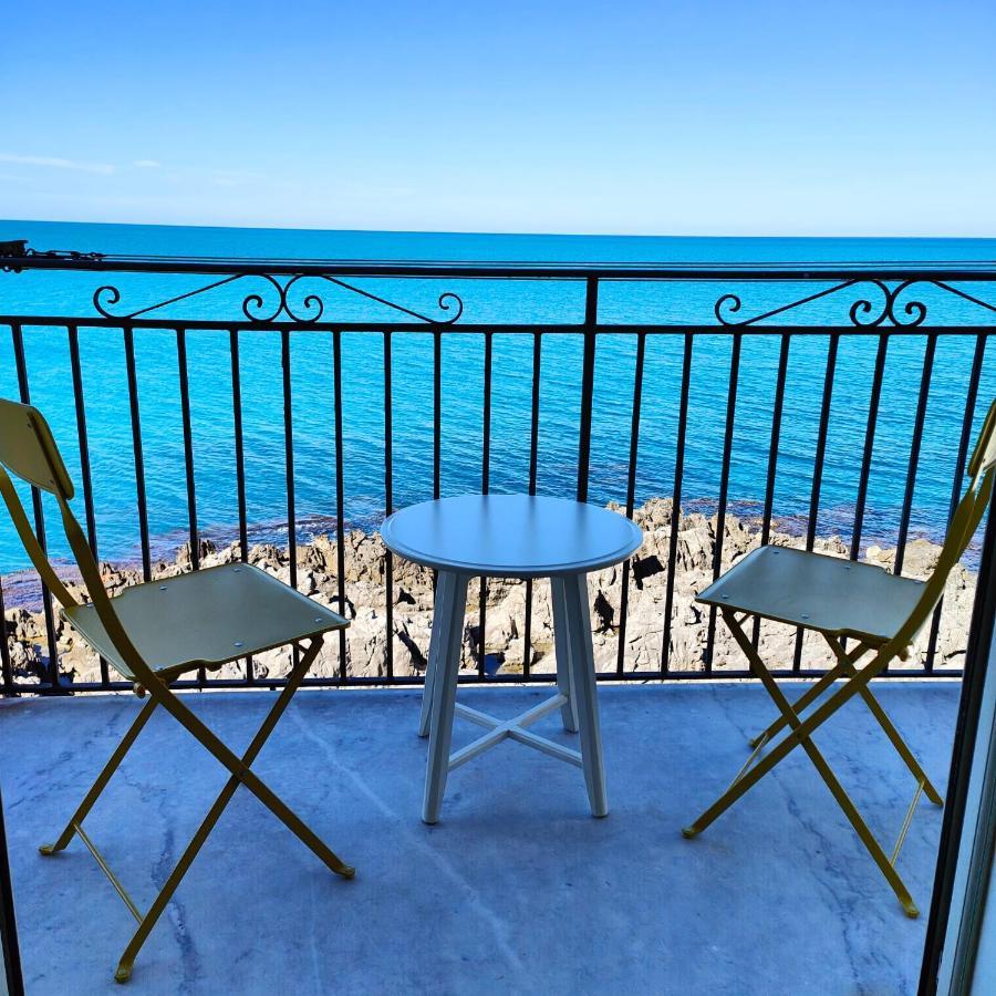 Coastal Seaview Suite & Central Balcony Street View Studio Cefalù Buitenkant foto